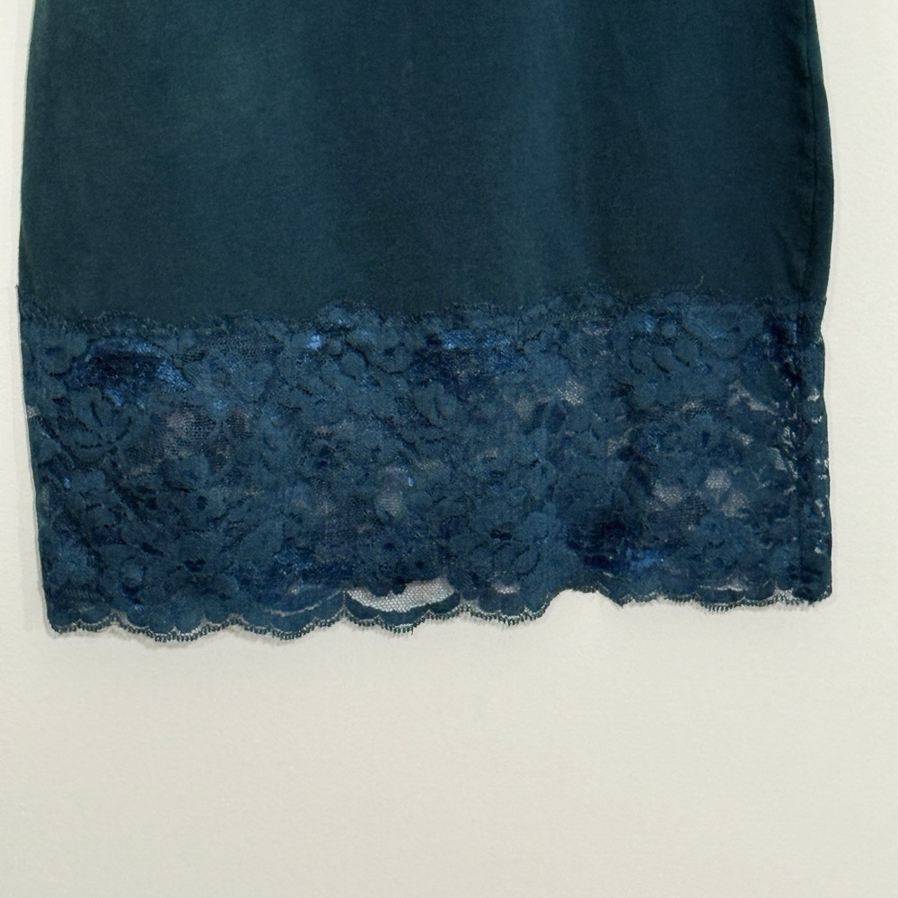 Wet Seal Womens Camisole Tank Top  Small Blue Lace Y2K Fairy Whimsigoth Layering - Picture 3 of 11